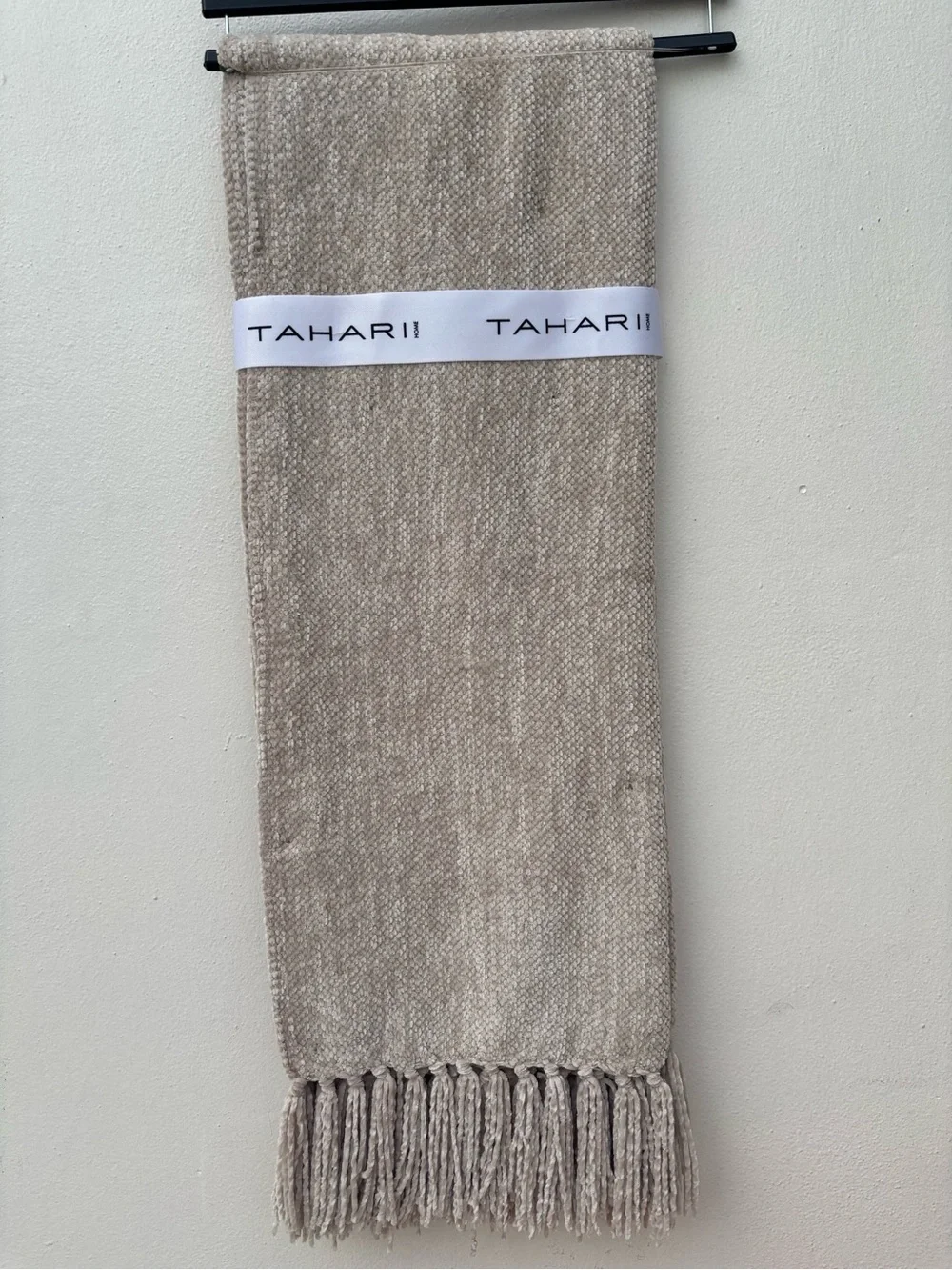 Tahari soft chenille